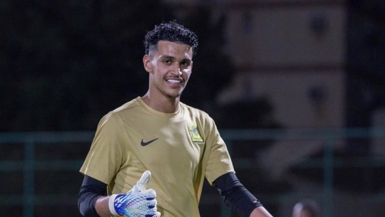 أسامة المرمش يُجدد عقده مع الاتحاد