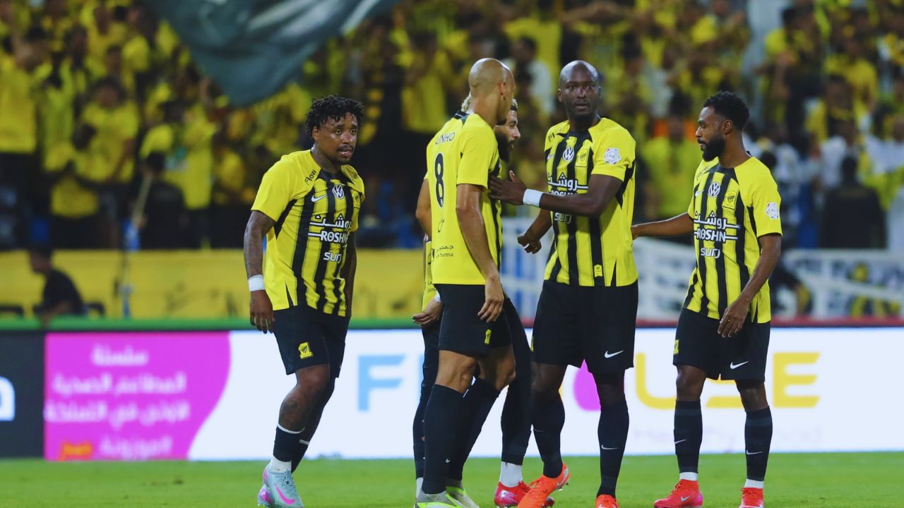 الاتحاد يتوج بدوري روشن قبل جولتين من النهاية