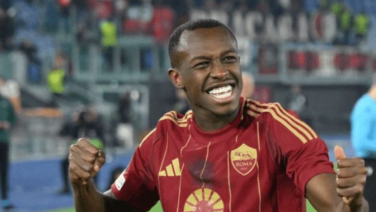 روما ينفي مفاوضات الهلال والنصر لضم سعود عبد الحميد